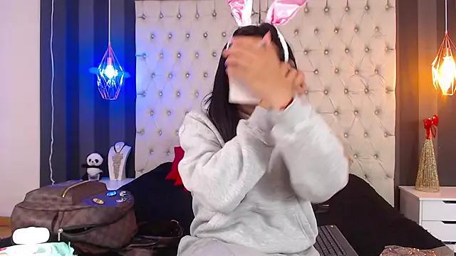 Camile_Petite from StripChat is Freechat