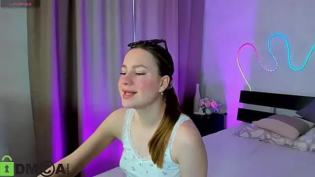 Candy_Cansew from StripChat is Freechat