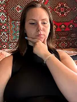 CarlyBluee_ from StripChat is Freechat