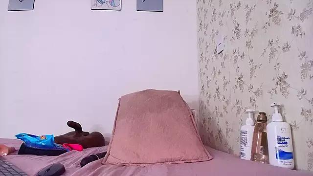 cataleya_ebony_ from StripChat is Freechat
