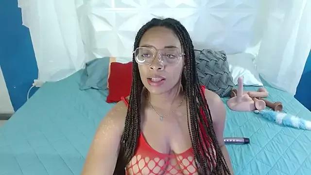 cataleya_eebony from StripChat is Freechat