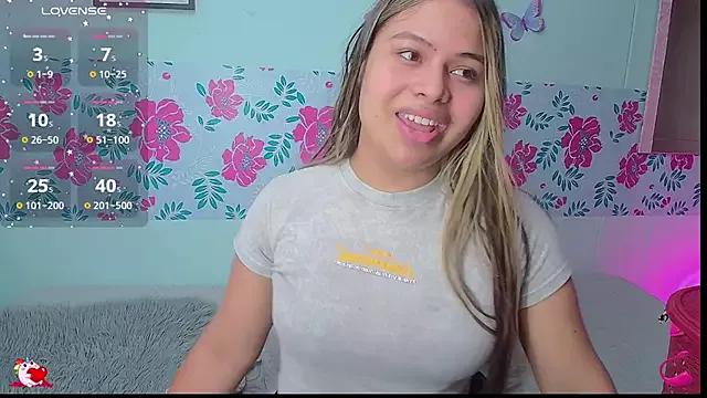 CataleyaWilson369 from StripChat is Freechat