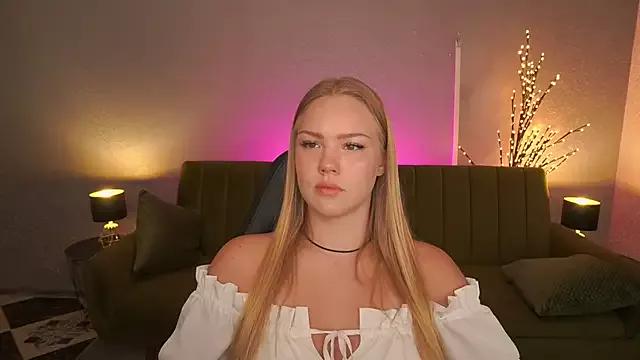 CelesteNoir from StripChat is Freechat