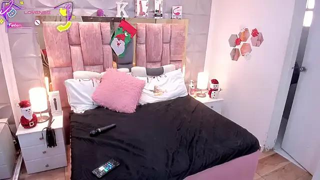 Charlotte_Landry__ from StripChat is Freechat