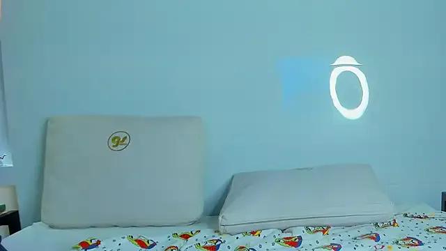 chloe_murray from StripChat is Freechat