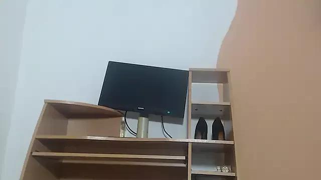 clarabbw47 from StripChat is Freechat