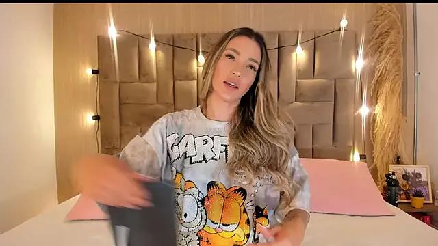 Checkout the world of free chat sex and chat with our steamy slutz, bringing your cherished characters to life with authentic outfits and live productions.