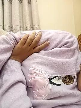 Photos of CloudyMist from StripChat is Freechat