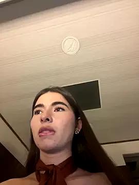 Coralinee_01 from StripChat is Freechat