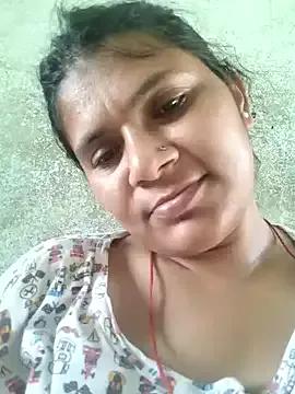 couple_71 from StripChat is Freechat