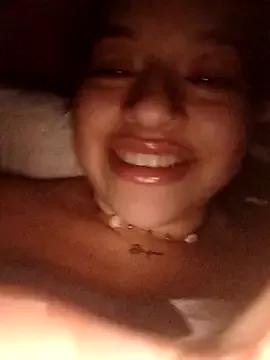 Criiis_laurens from StripChat is Freechat