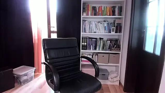 CrissNight from StripChat is Freechat