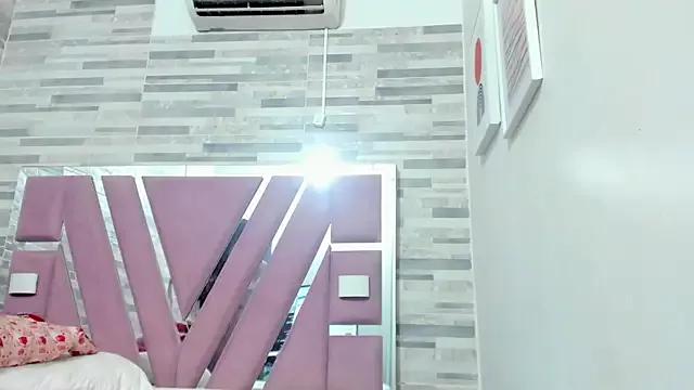 cristin_brown from StripChat is Freechat