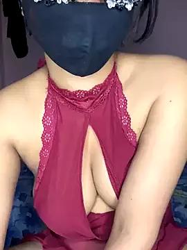 Cute-Samayra from StripChat is Freechat