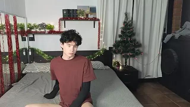 Cute_Mike from StripChat is Freechat