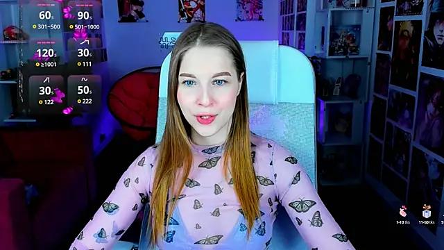 CuteMousee from StripChat is Freechat