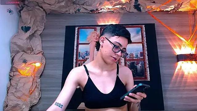 Checkout the world of free chat sex and chat with our steamy slutz, bringing your cherished characters to life with authentic outfits and live productions.