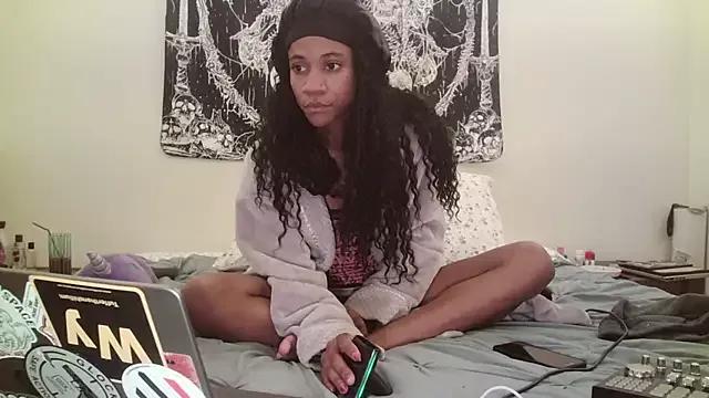 cutiesigh from StripChat is Freechat