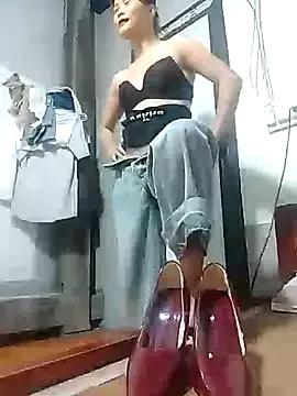 daisy_will from StripChat is Freechat