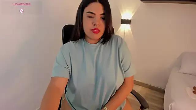 daniela_crozee_ from StripChat is Freechat