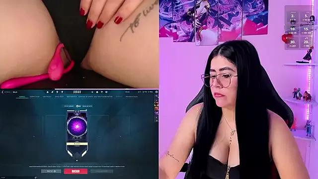 DanielaHang from StripChat is Freechat