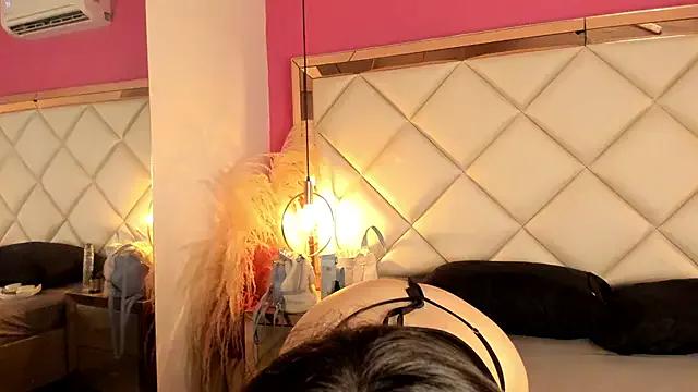 Daphne_And_Roger from StripChat is Freechat