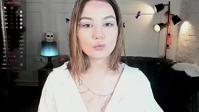 Dark_Moni from StripChat is Freechat