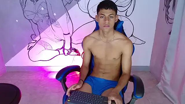 Photos of deivid_bigcock1 from StripChat is Freechat