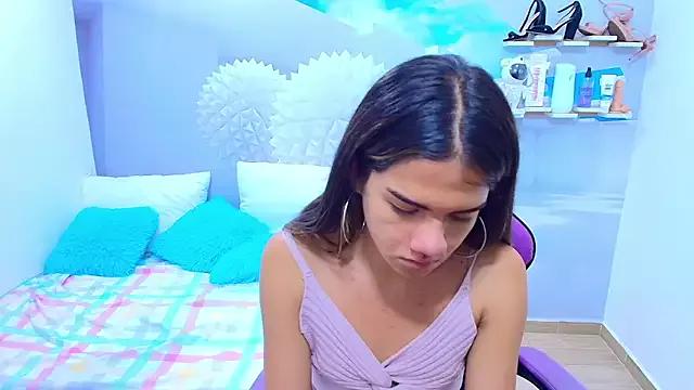 DEMI_LEED from StripChat is Freechat