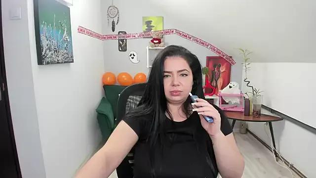 DennysseCharm from StripChat is Freechat