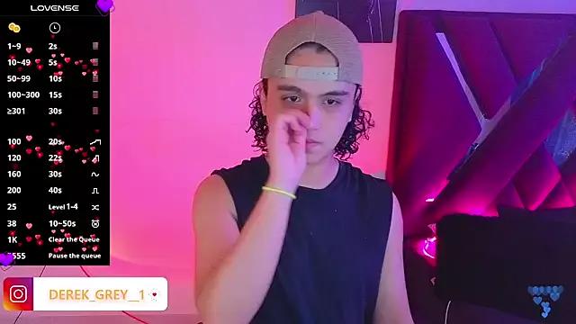 derek_greyy_ from StripChat is Freechat