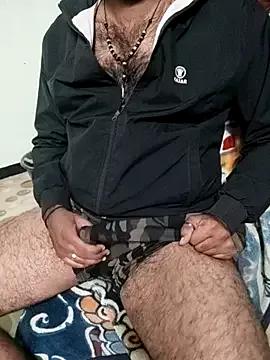 DesiBlackBull from StripChat is Freechat