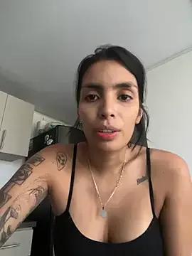DeuxGold from StripChat is Freechat
