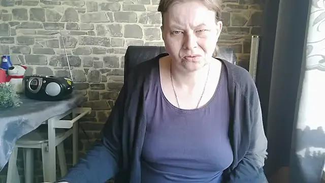 Diamond_Bite from StripChat is Freechat