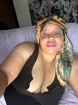 DommyJane from StripChat is Freechat
