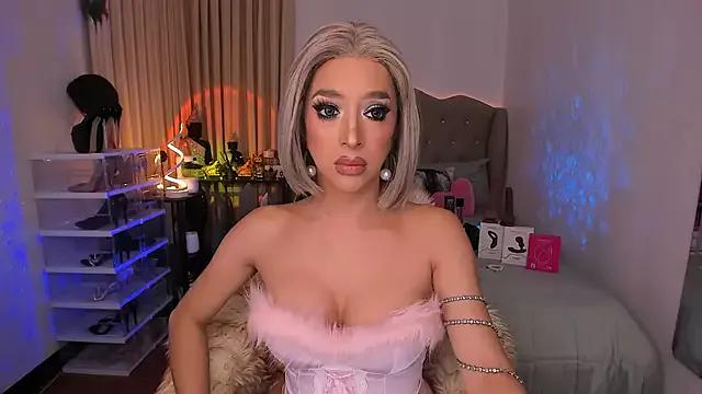 Dream_Goddess from StripChat is Freechat