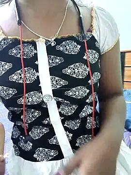 Photos of Dreamqueentamill from StripChat is Private