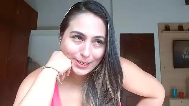 dulcehot_1502 from StripChat is Freechat