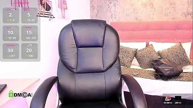Dulcerose_01 from StripChat is Freechat