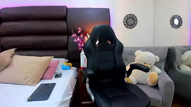 Checkout the world of free chat sex and chat with our steamy slutz, bringing your cherished characters to life with authentic outfits and live productions.