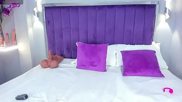 Checkout the world of free chat sex and chat with our steamy slutz, bringing your cherished characters to life with authentic outfits and live productions.