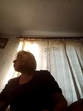 ElenaBeautiful481 from StripChat is Freechat
