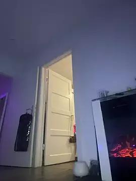 eleonoree from StripChat is Freechat