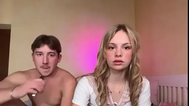 Photos of Ellakalinin00 from StripChat is Freechat