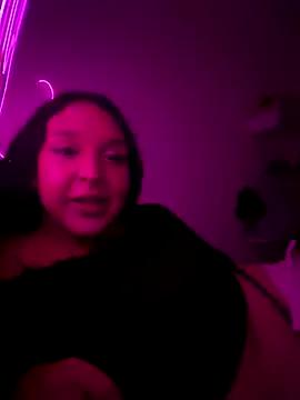ellatransgirl from StripChat is Freechat