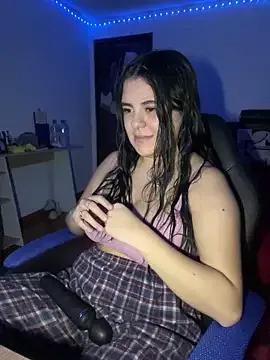 emiliaharper408 from StripChat is Freechat