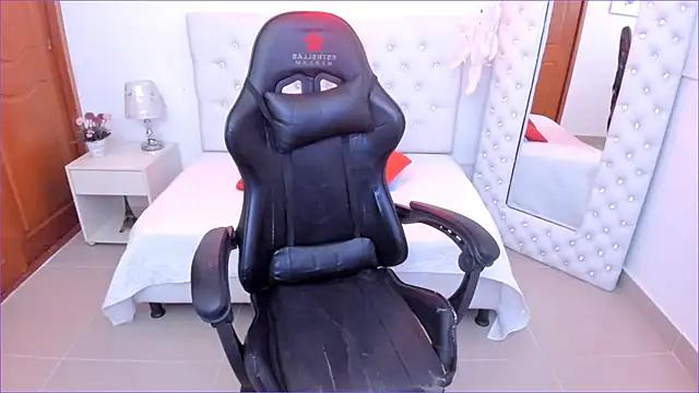 Checkout the world of free chat sex and chat with our steamy slutz, bringing your cherished characters to life with authentic outfits and live productions.