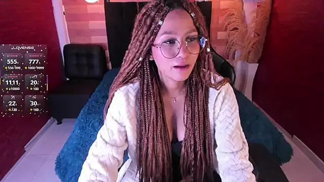 Emily_brown04 from StripChat is Freechat