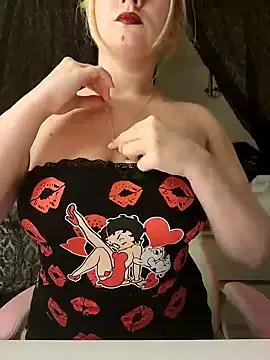 Checkout the world of free chat sex and chat with our steamy slutz, bringing your cherished characters to life with authentic outfits and live productions.