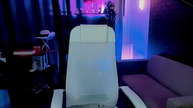 EmilyWilden from StripChat is Freechat